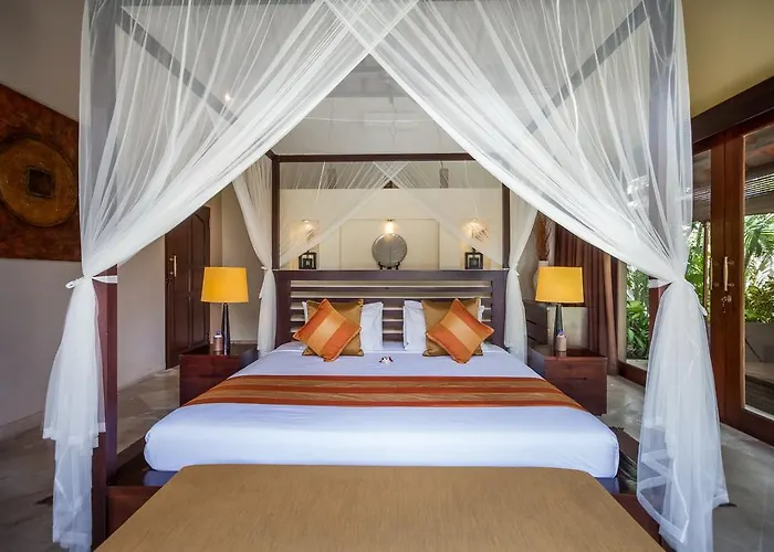 Tania * Seminyak (Bali)